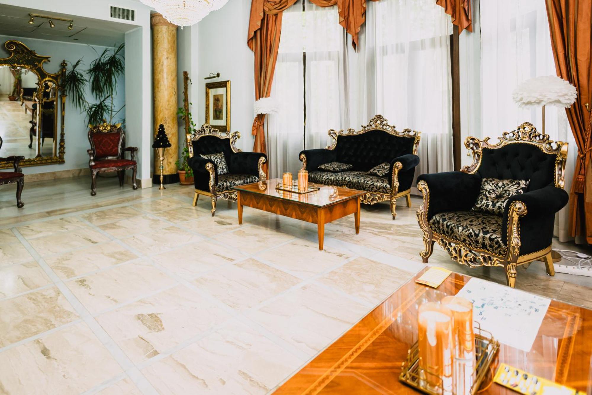 Vigo Hotel Плоешти Экстерьер фото